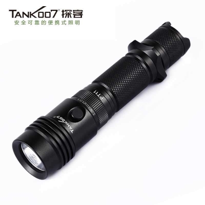 TANK007戰(zhàn)術鋁合金手電筒超亮遠射進口LED充電防水正品PT11